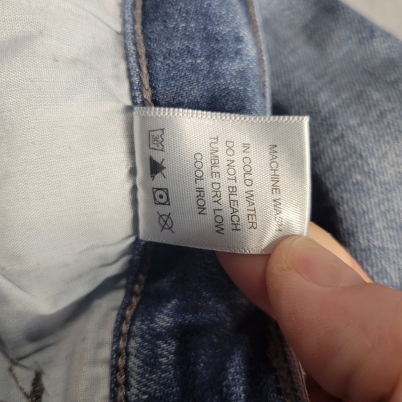 Judy Blue Jeans Womens 1/25 Boyfriend Fit Loose Distressed‎ Trendy Denim - Picture 9 of 13